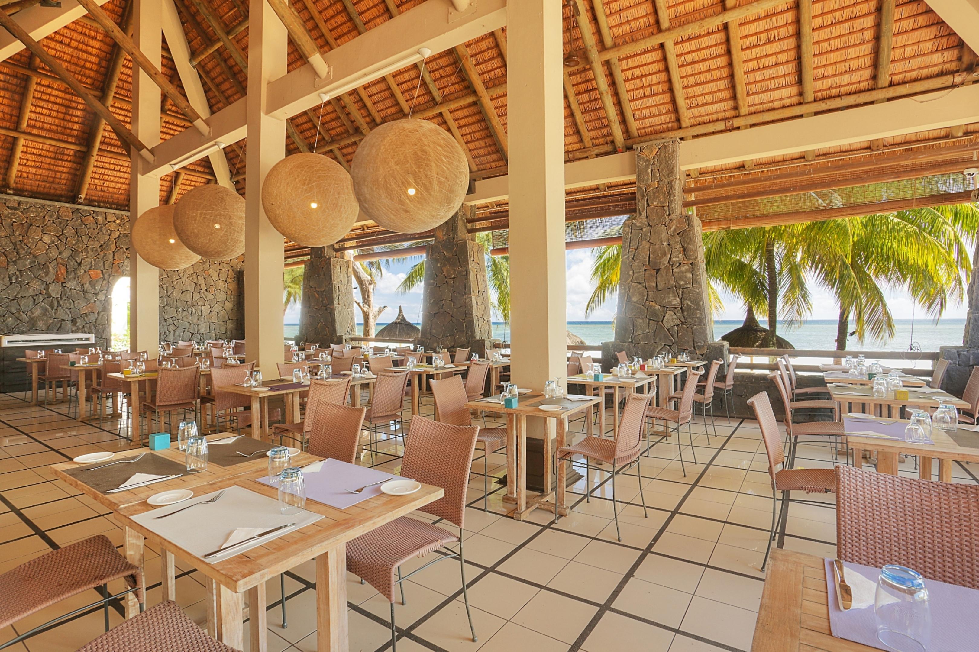 Cocotiers Hotel - Mauritius Baie-du-Tombeau Екстериор снимка