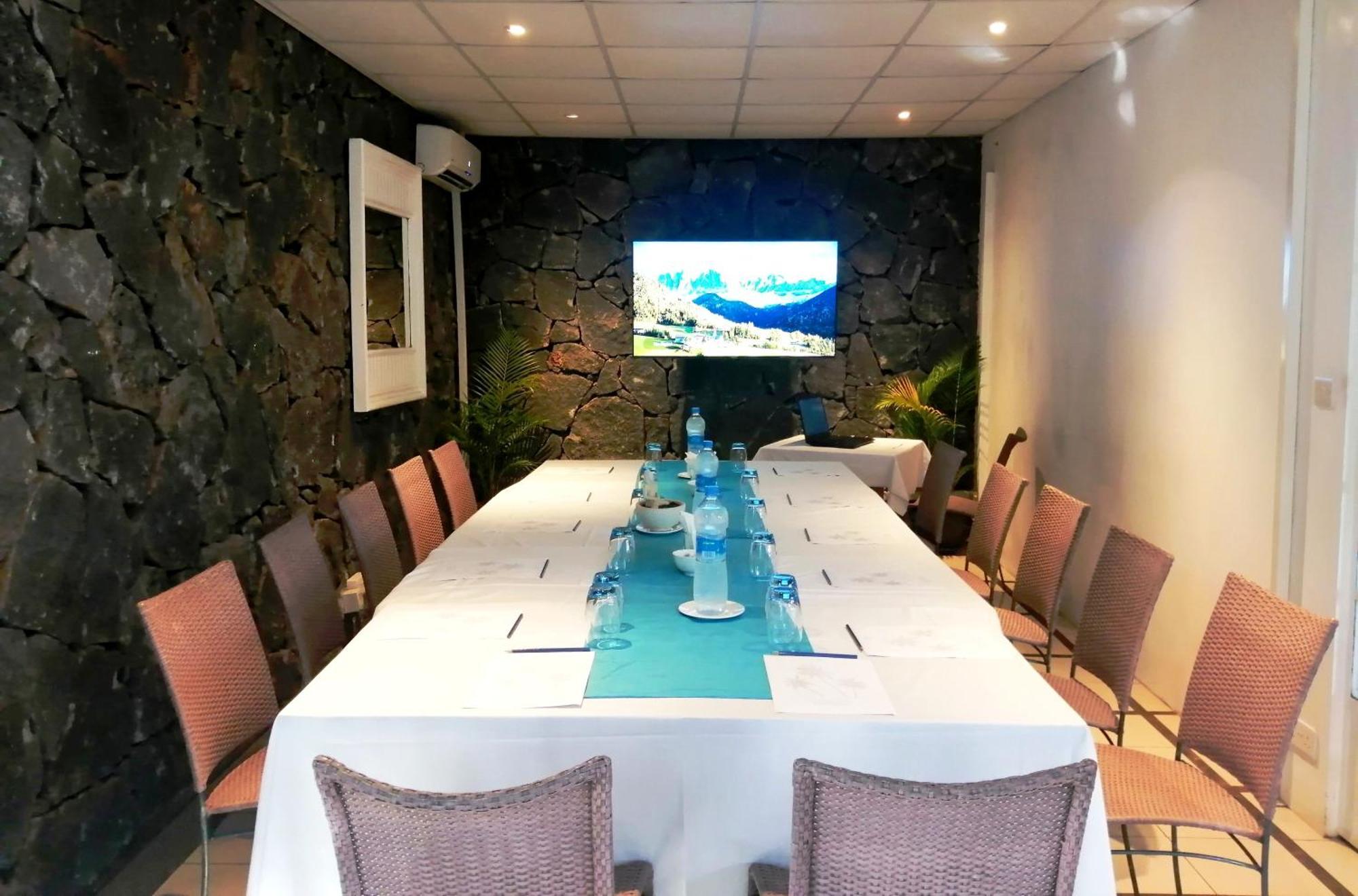 Cocotiers Hotel - Mauritius Baie-du-Tombeau Екстериор снимка