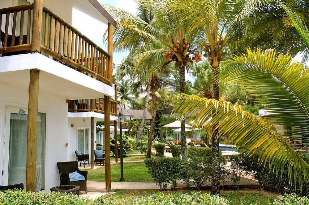 Cocotiers Hotel - Mauritius Baie-du-Tombeau Екстериор снимка