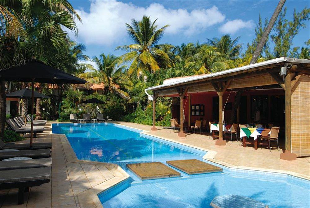 Cocotiers Hotel - Mauritius Baie-du-Tombeau Екстериор снимка